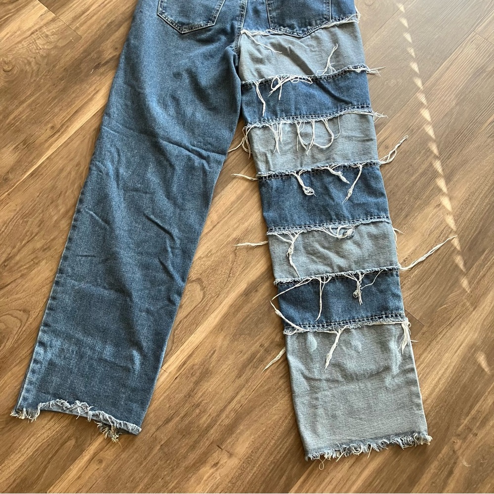 NEW RARE DISTRESSED PATCH COLORBLOCK JEANS - Picture 14 of 15